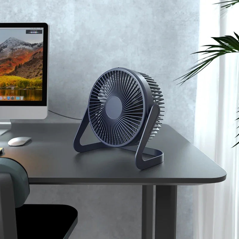 Desk Usb Fan Small Fan 5V 2.5W 5 Inches Blades Electric Mini Fan Table Silent Portable Wind Home Appliances